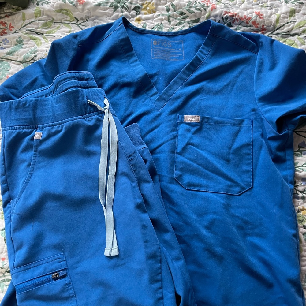 Figs Blue Scrub Set